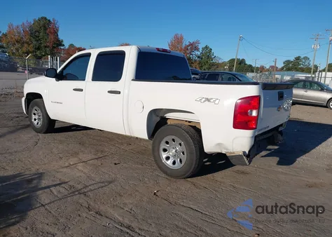 2010 Chevrolet Silverado 1500 Lt z USA, uszkodzony, nr VIN 3GCRKSEA9AG165833
